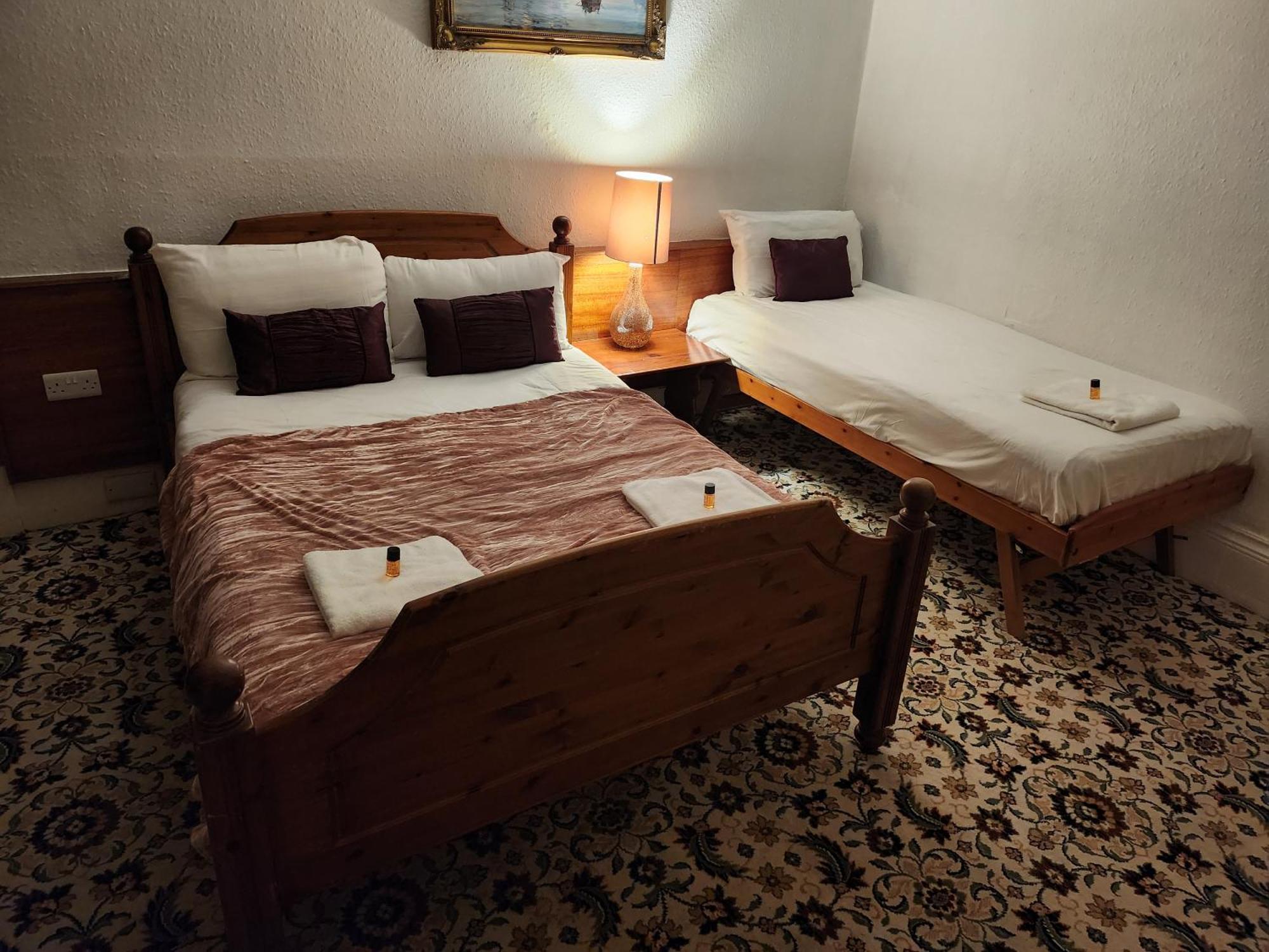 Lso Guest House 덤프리스 외부 사진