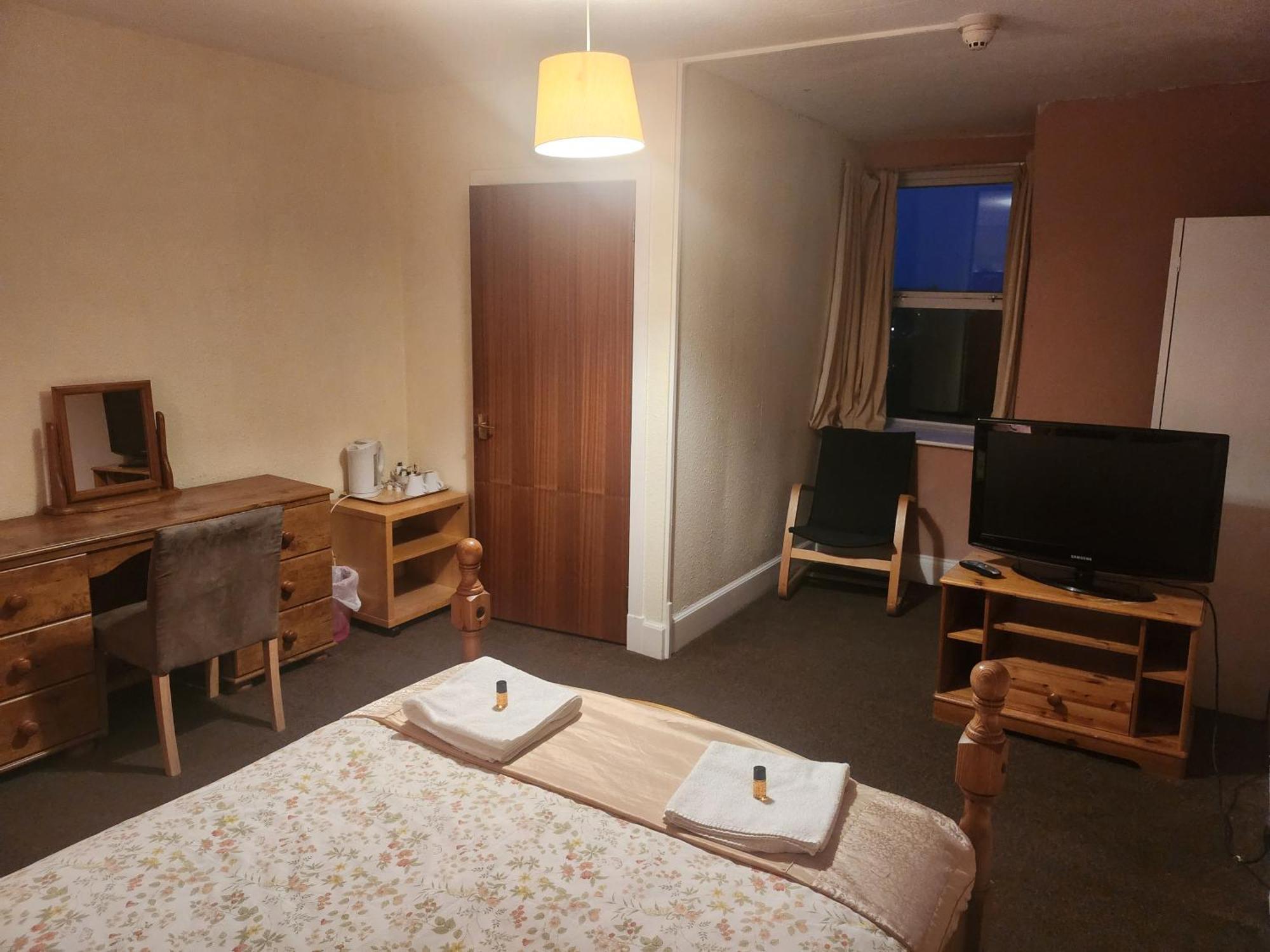 Lso Guest House 덤프리스 외부 사진